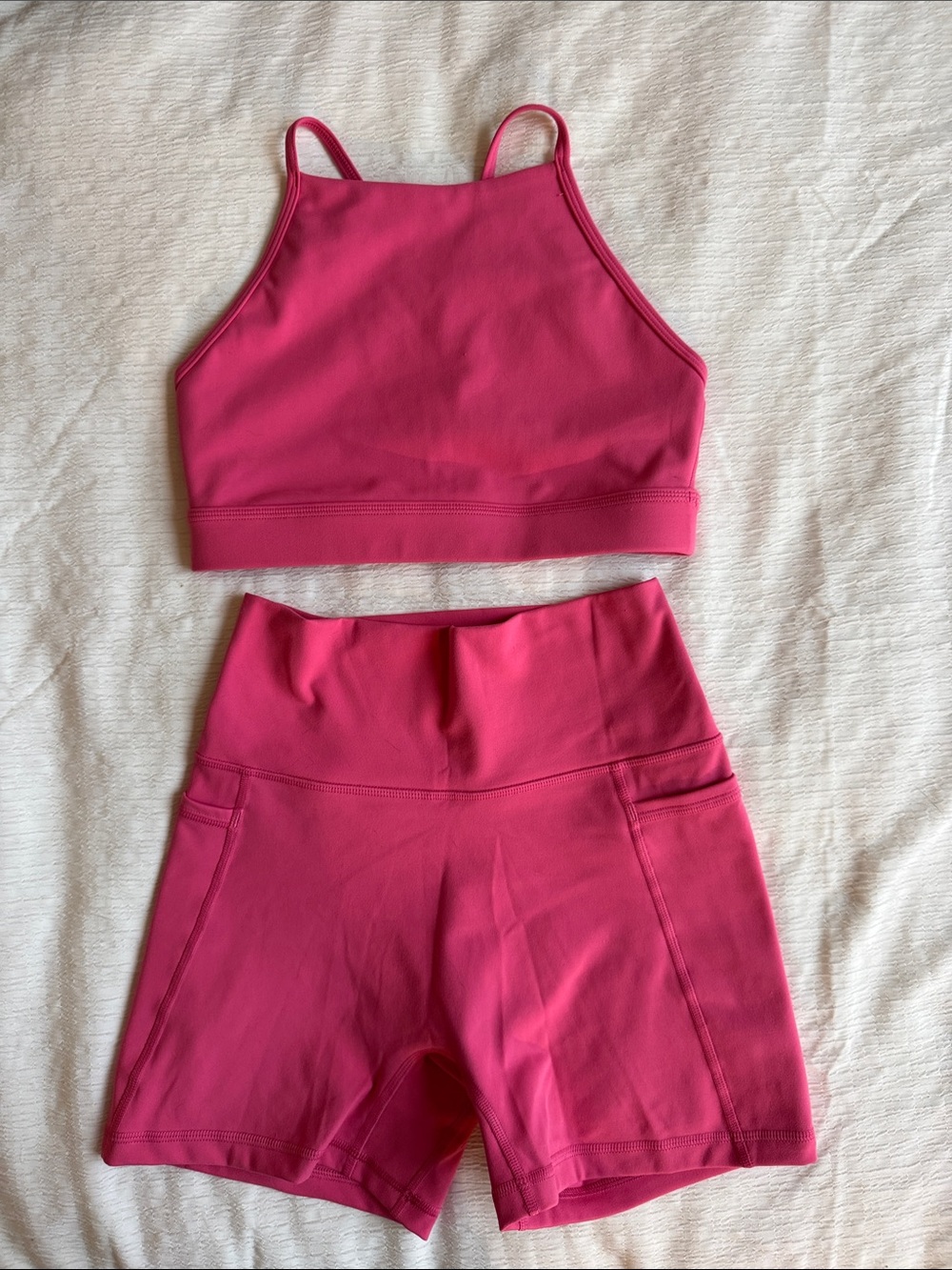LSKD Lift High Neck Sports Bra + Fusion X-Shorts With Pockets SET